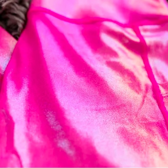 Women's Hot Pink High-Waisted Leggings - Picture 6 of 6